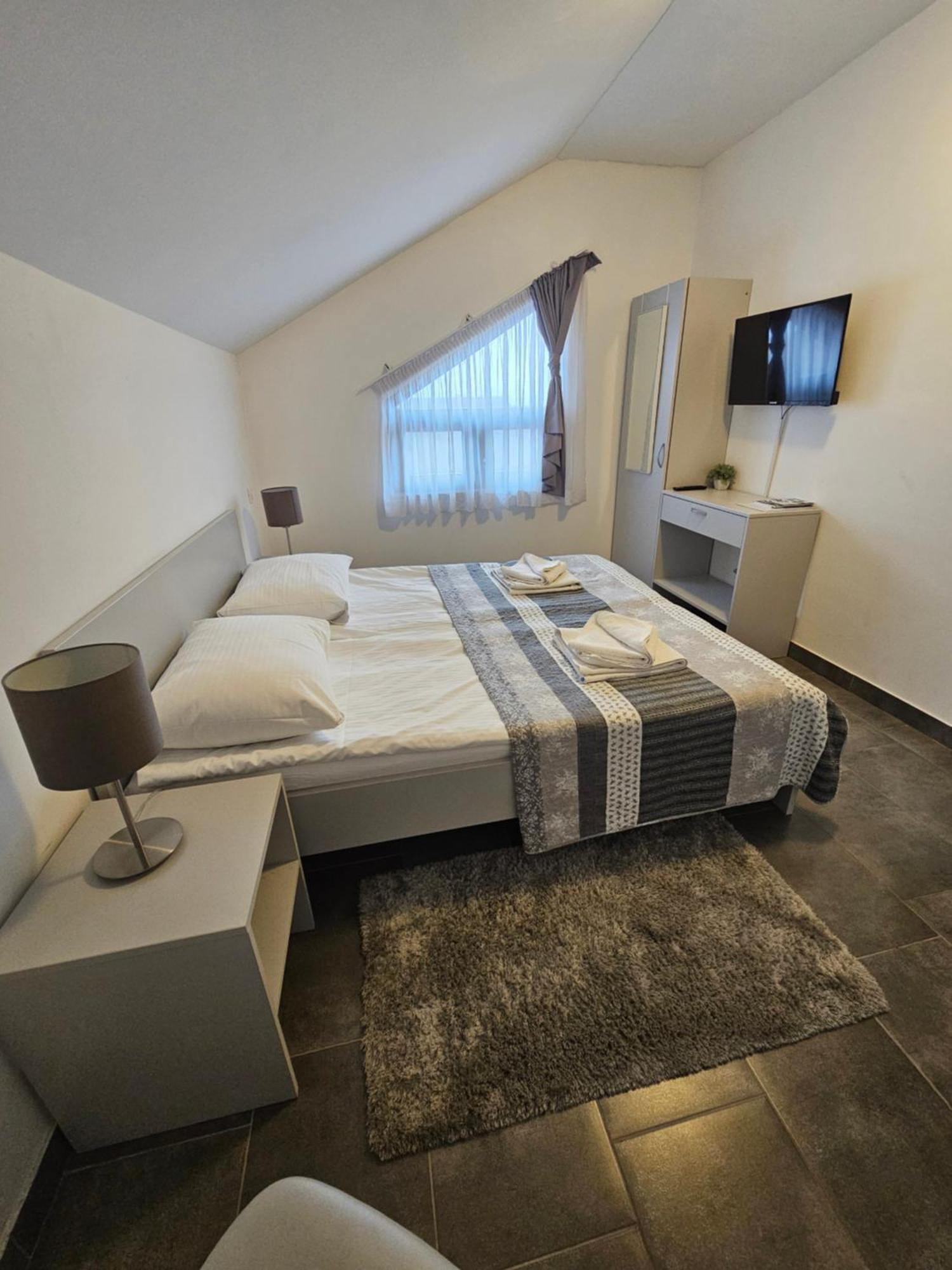 Filipovic Rent A Car & Apartments Selnica Scitarjevska Εξωτερικό φωτογραφία